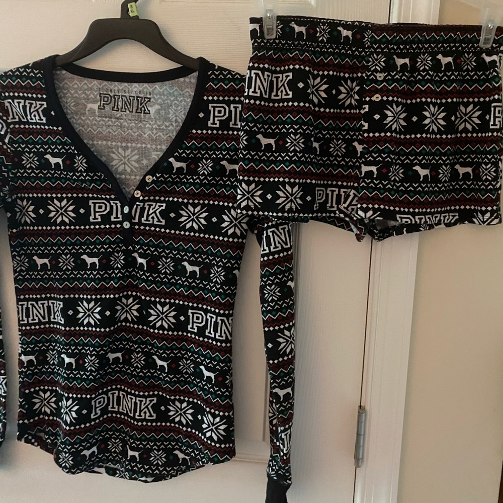 VS pink pj set! Worn only once!